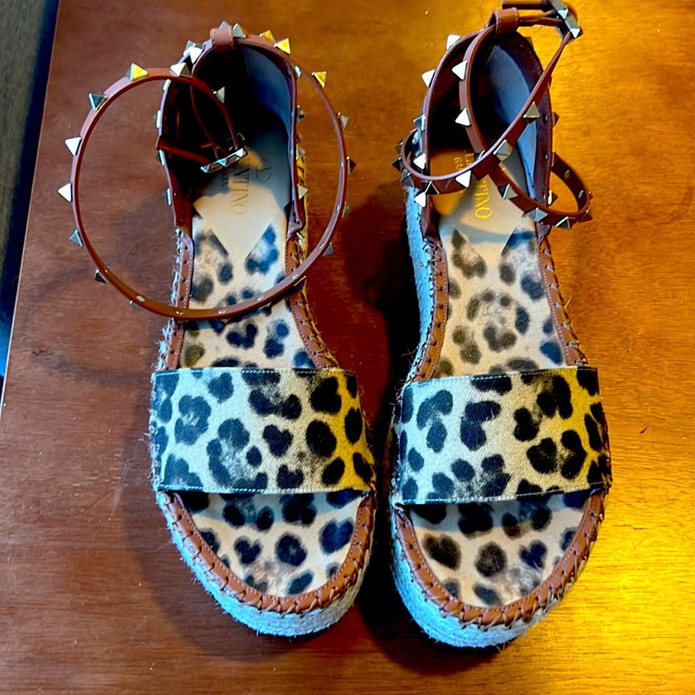 Valentino Garavani Wedges